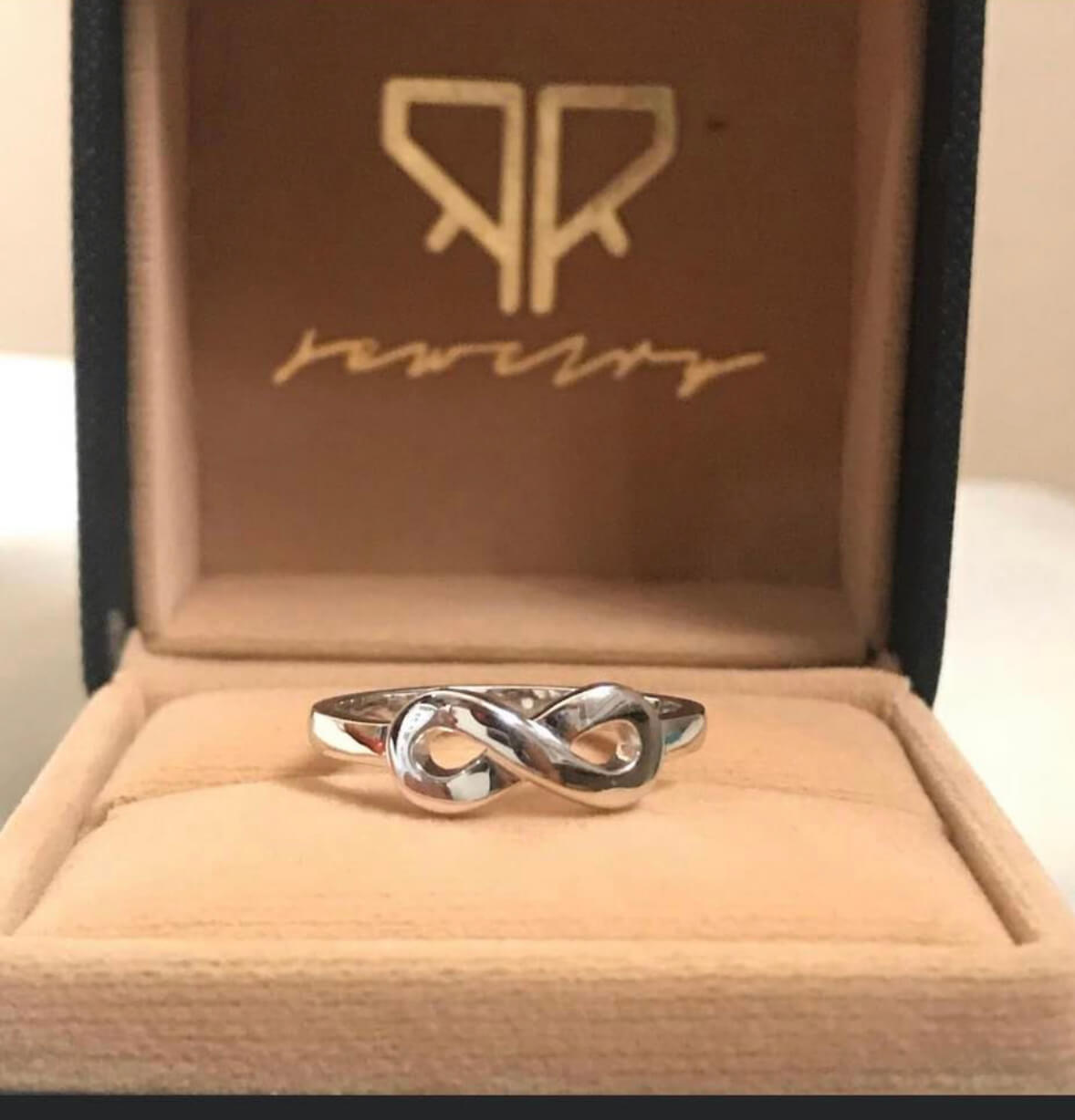 PR - INFINITY RING